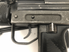 Especial EU DECO MINI UZI sem segurança com trinco à esquerda e calha Picatinny.