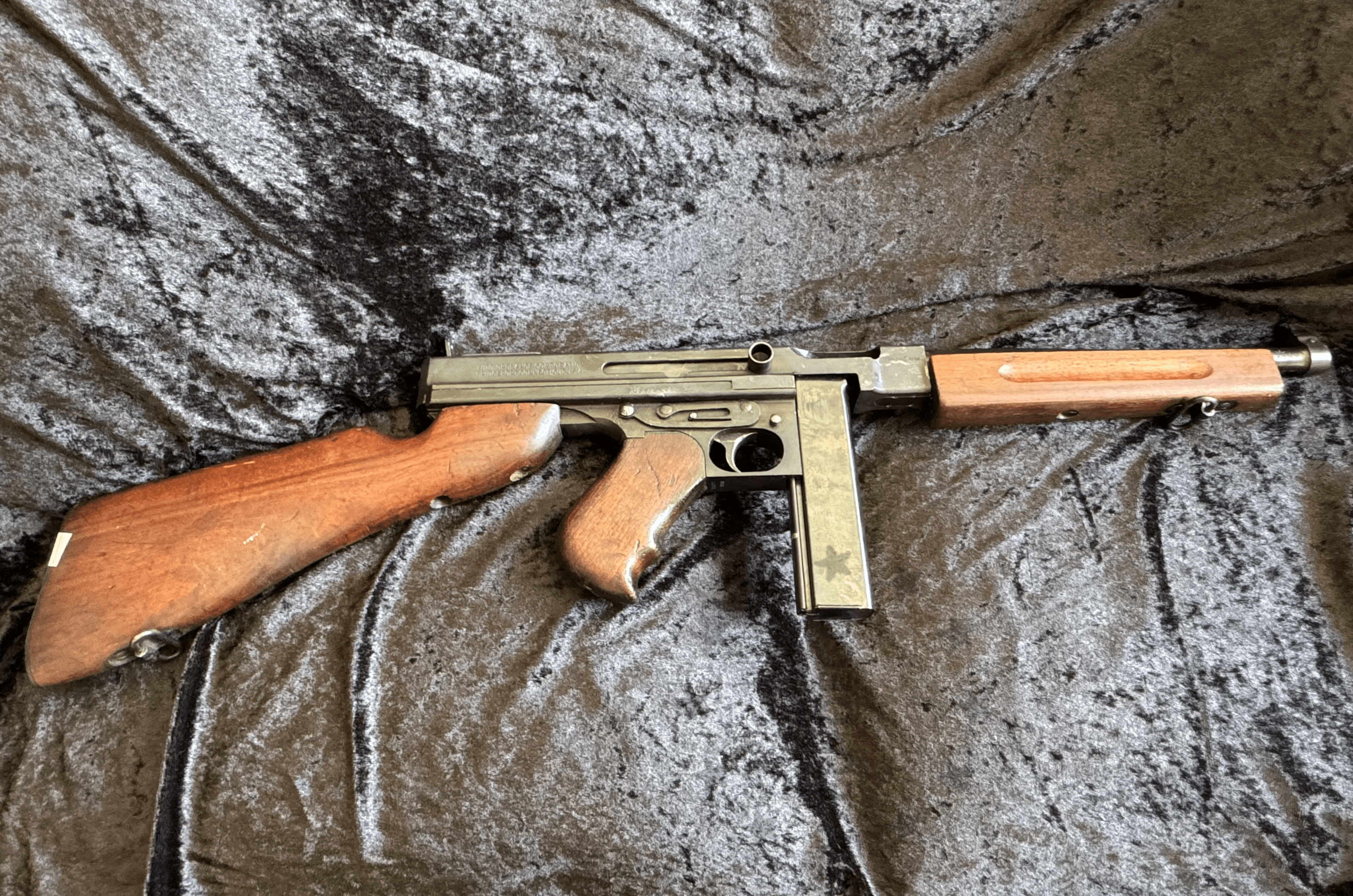 EU DECO deaktivierte Thompson A1 1942