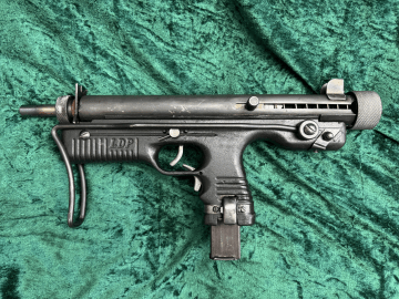 Onklaar LDP machinepistool ( RHUZI ) met EU DECO certificaat 