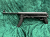Submetralhadora M56 em estilo UE DECO. Uma cópia da MP40?