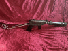 Subfusil Skorpion VZ 61 con réplica de silenciador y empuñadura de plástico en EU DECO