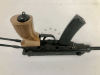 Subfusil Skorpion VZ 61 con empuñadura de madera en EU DECO